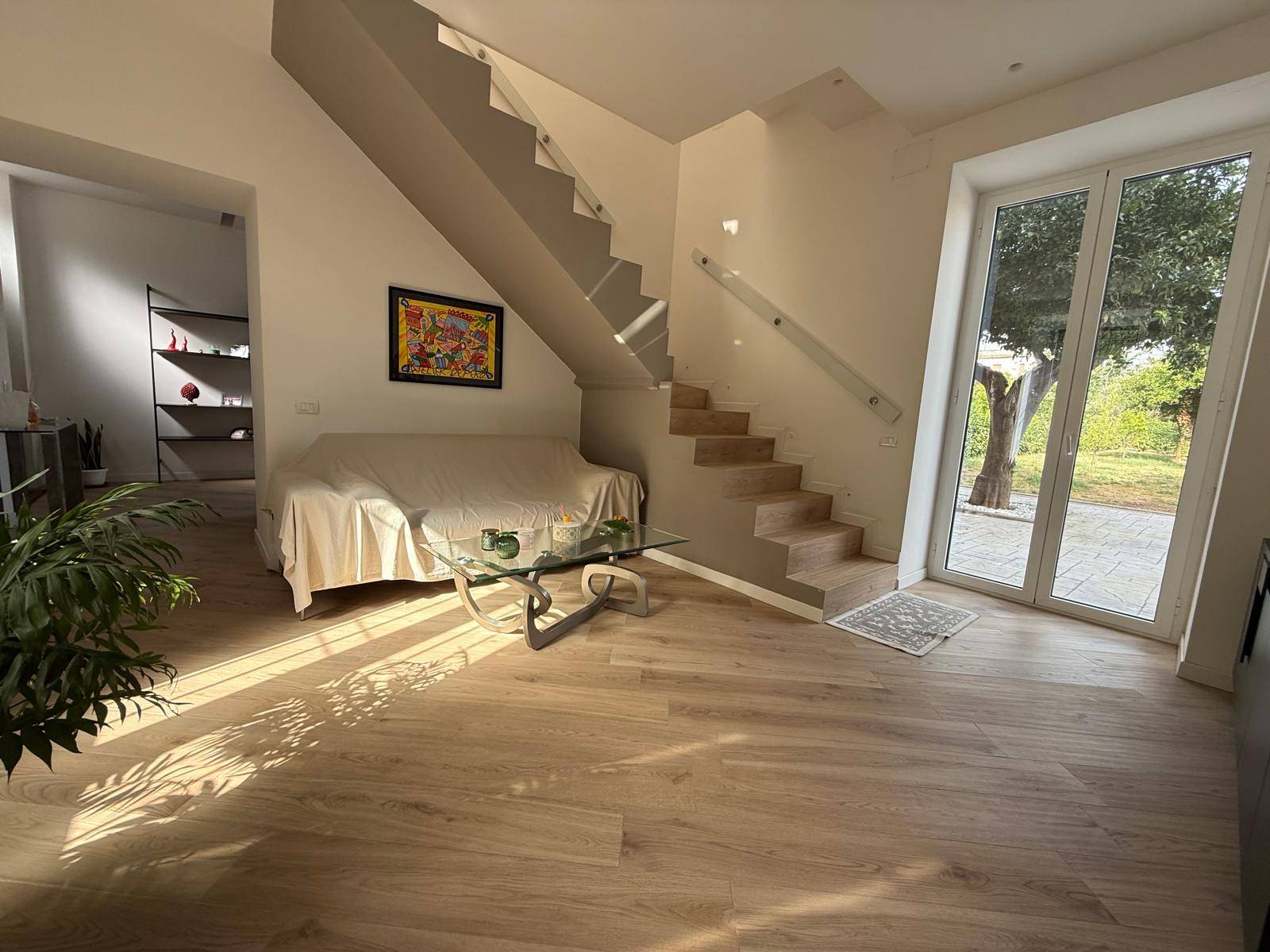 Casa indipendente in affitto a Caserta