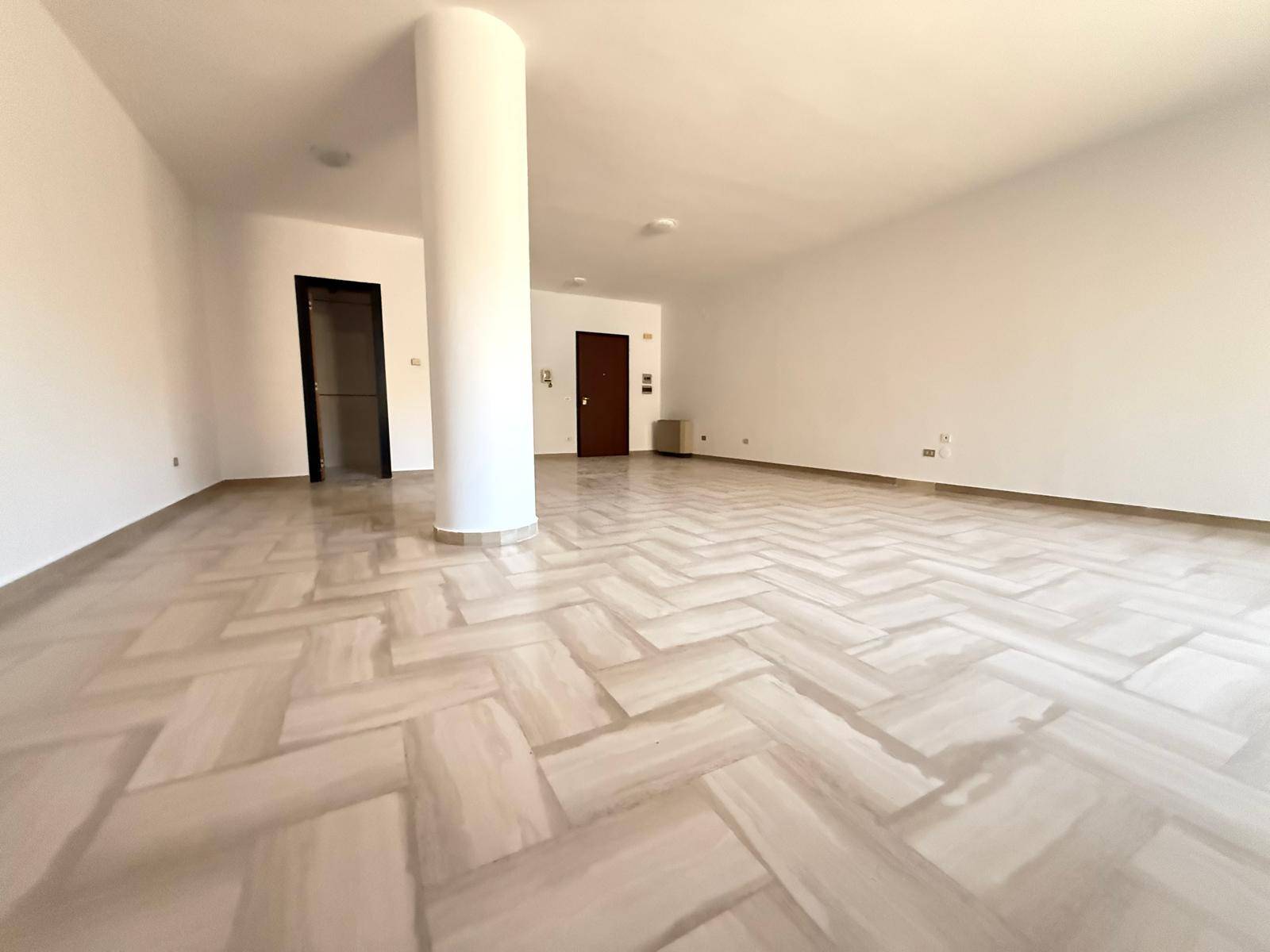 Ufficio/studio in affitto a San Nicola la Strada