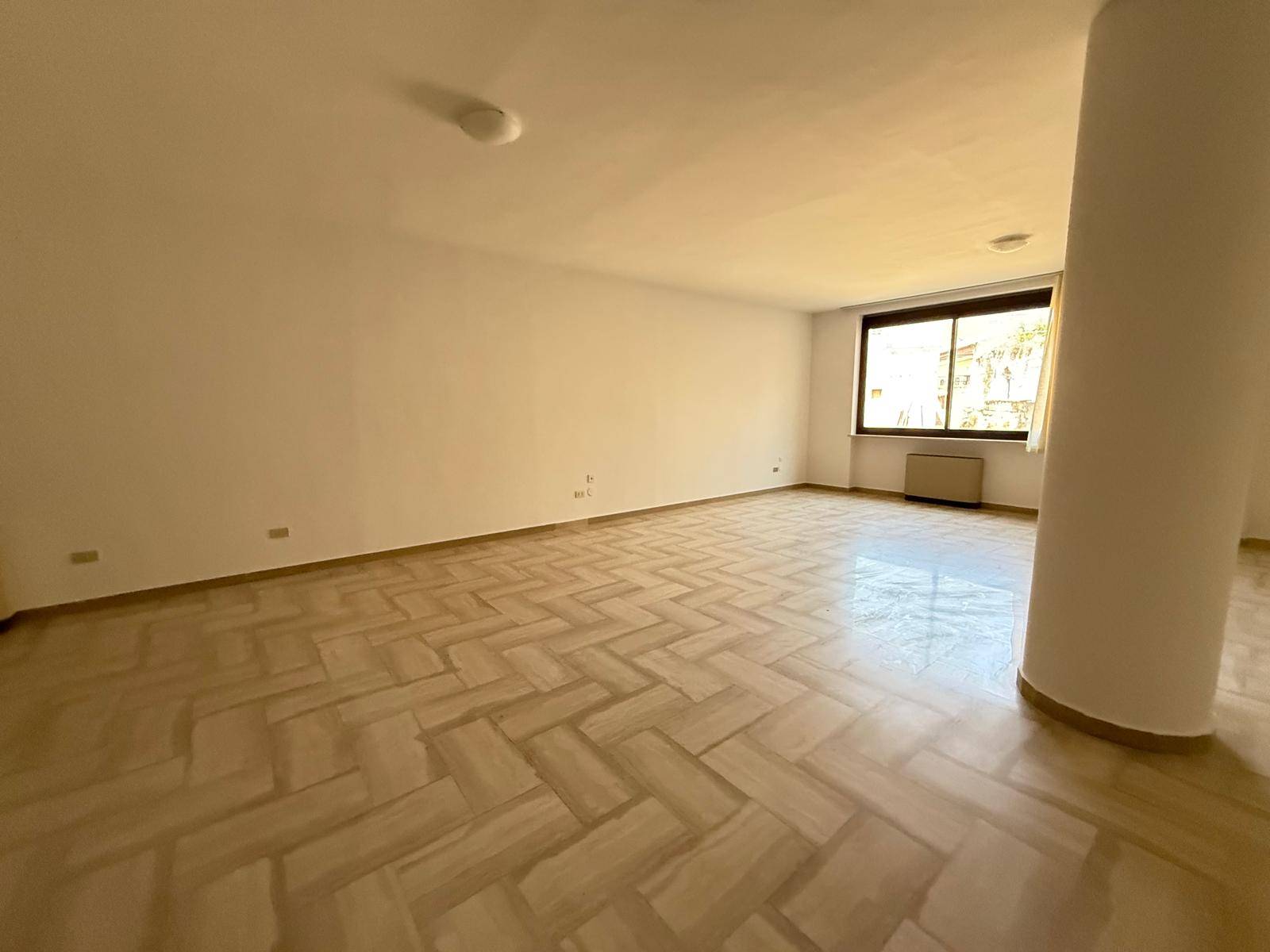 Ufficio/studio in affitto a San Nicola la Strada