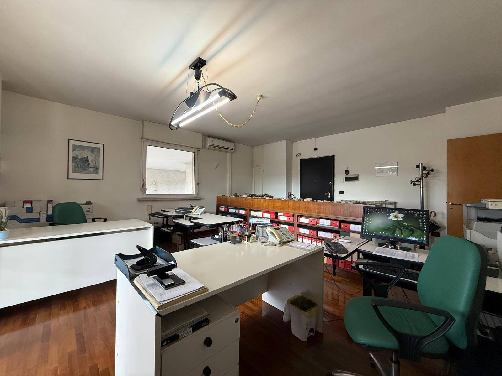 Ufficio/studio in vendita a Caserta, Caserta Ferrarecce