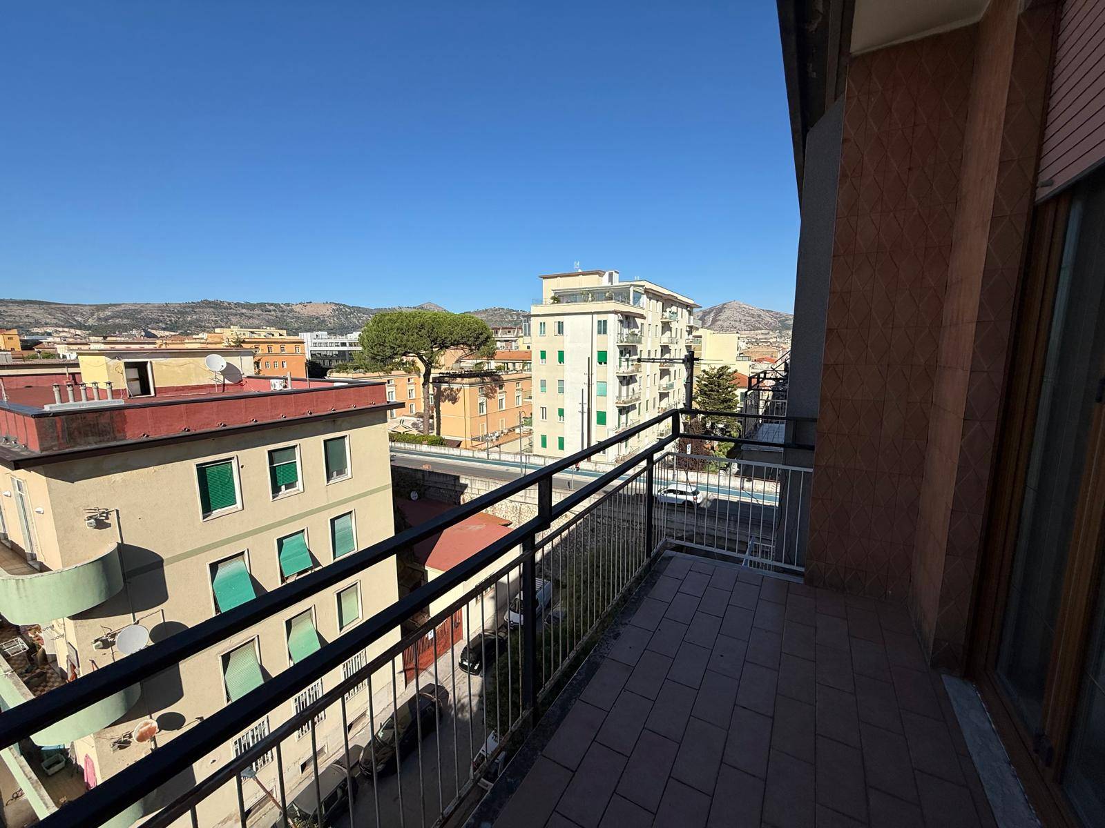 Appartamento in affitto a Caserta, Centro