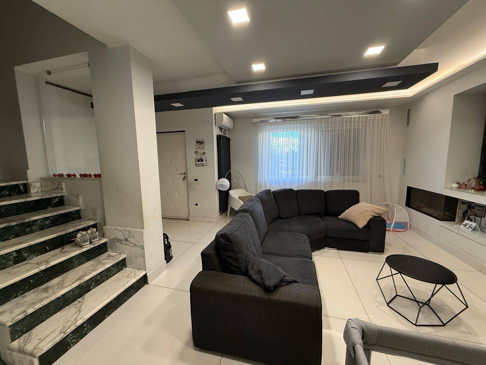 Villa a Schiera in vendita a Caserta, San Clemente
