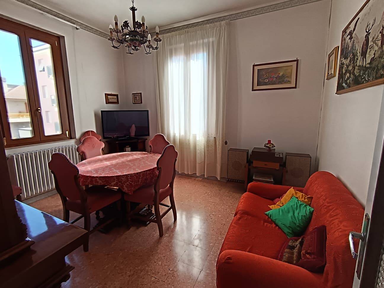 Appartamento in vendita a Ascoli Piceno, Campo Parignano