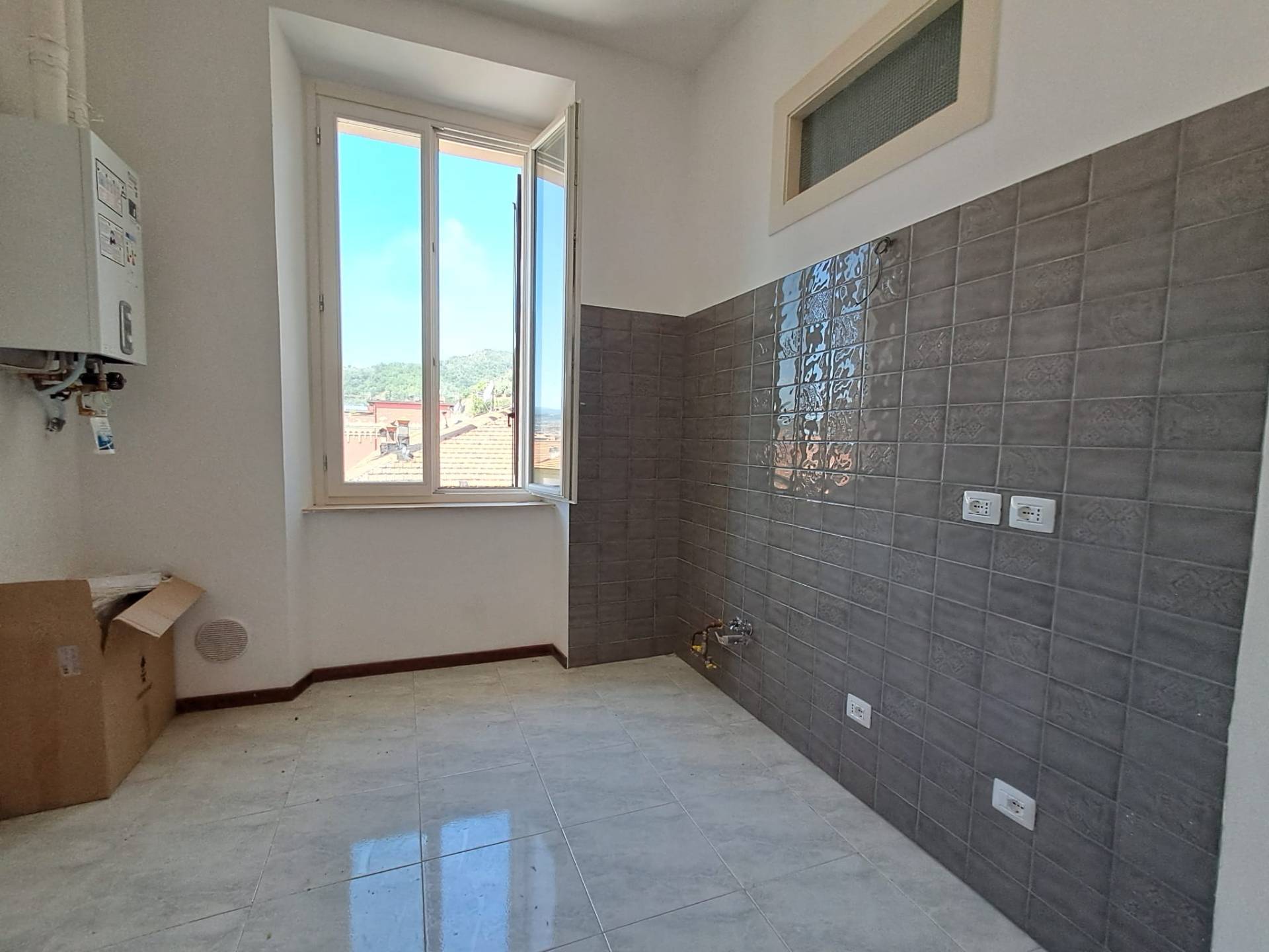 Appartamento in vendita a Ascoli Piceno, Campo Parignano