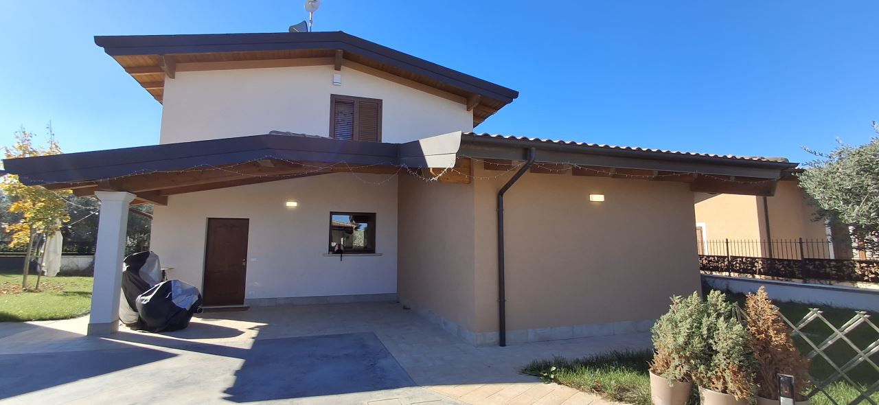 Villa classe A4 a Cepagatti