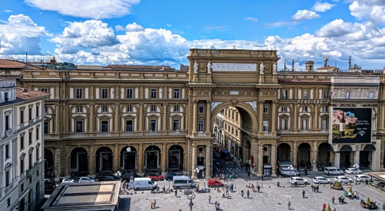 Attivit commerciale Bar e tabacchi in vendita a Firenze