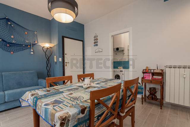 Trilocale ristrutturato a Borghetto Santo Spirito