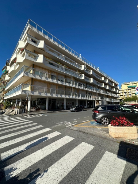 Quadrilocale vista mare a Loano