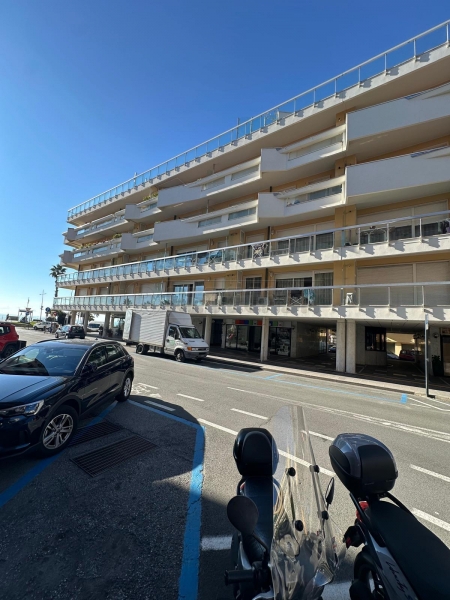 Quadrilocale vista mare a Loano