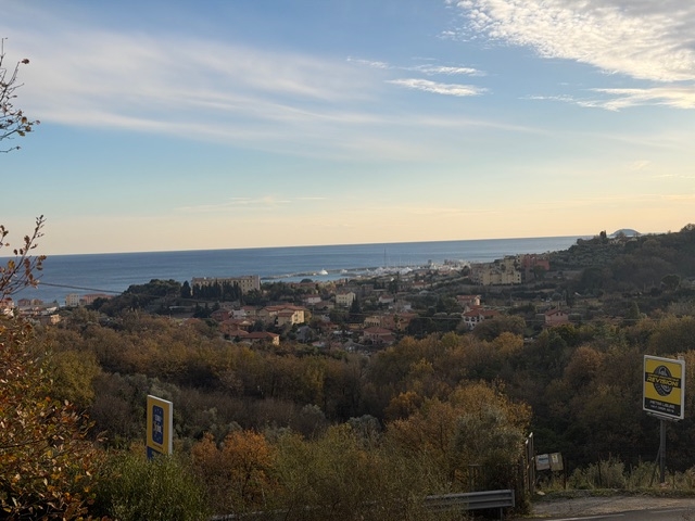 Villa vista mare a Pietra Ligure