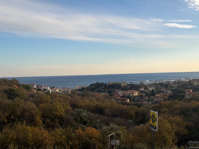 Villa vista mare a Pietra Ligure