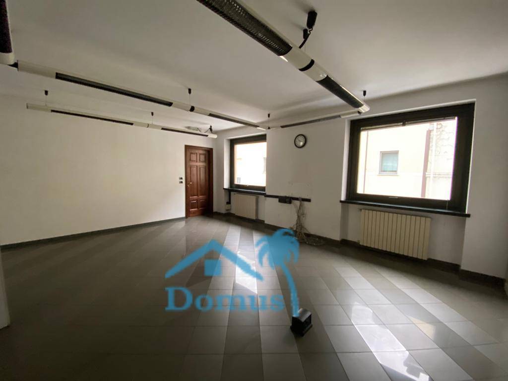 Appartamento in affitto a Pinerolo, Portici