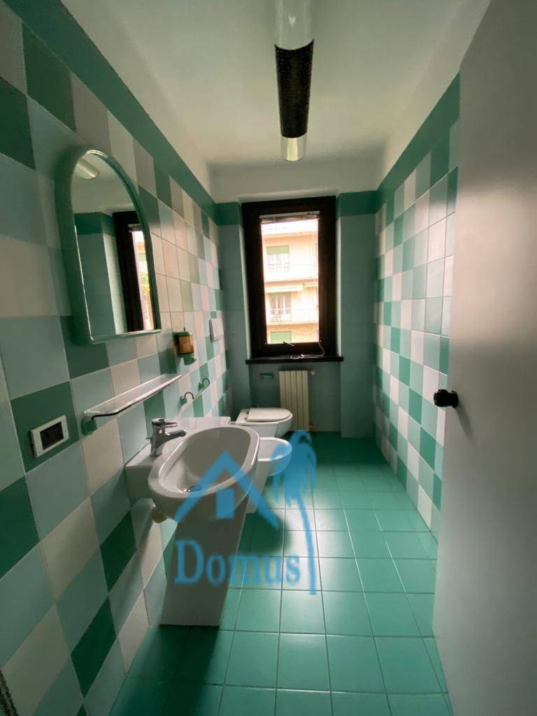 Appartamento in affitto a Pinerolo, Portici