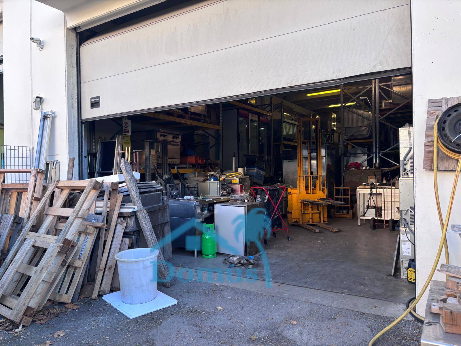 Capannone in affitto a Scalenghe