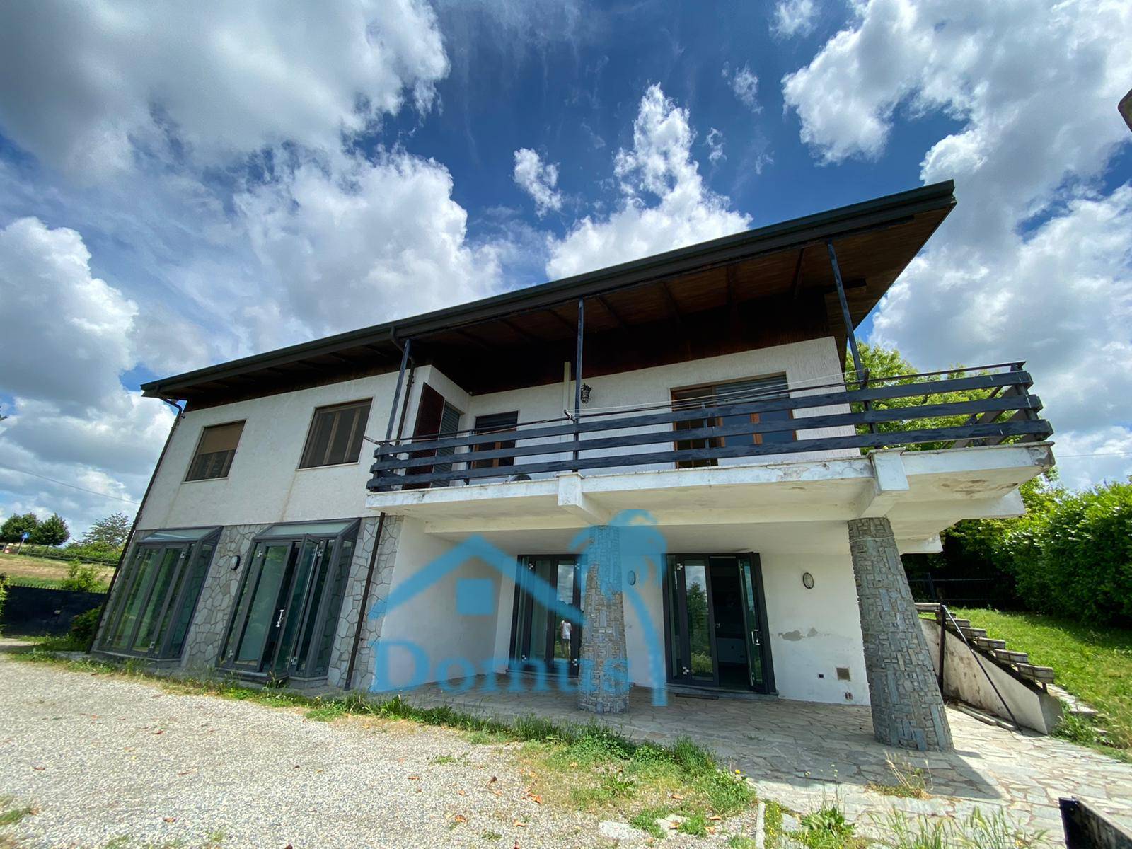 Villa in vendita a Villa San Secondo