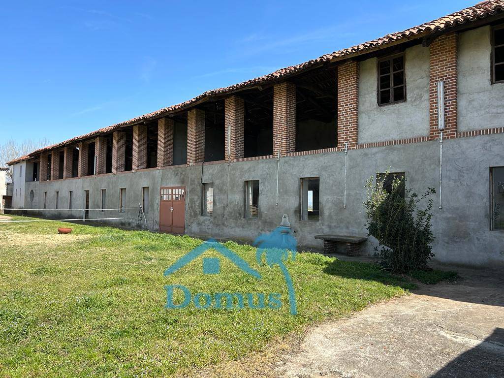 Rustico in vendita a Scalenghe