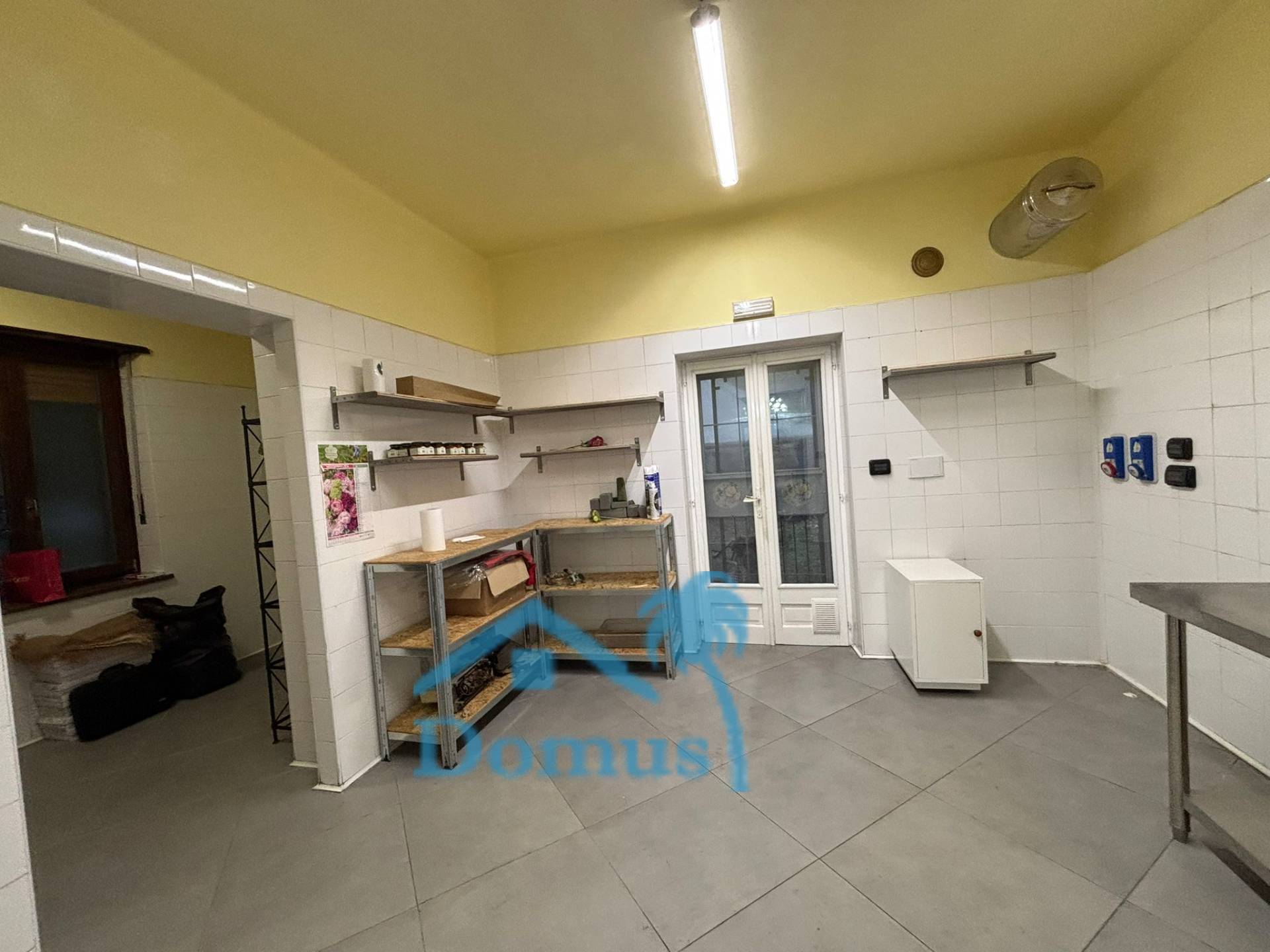 Locale commerciale in affitto a San Secondo di Pinerolo