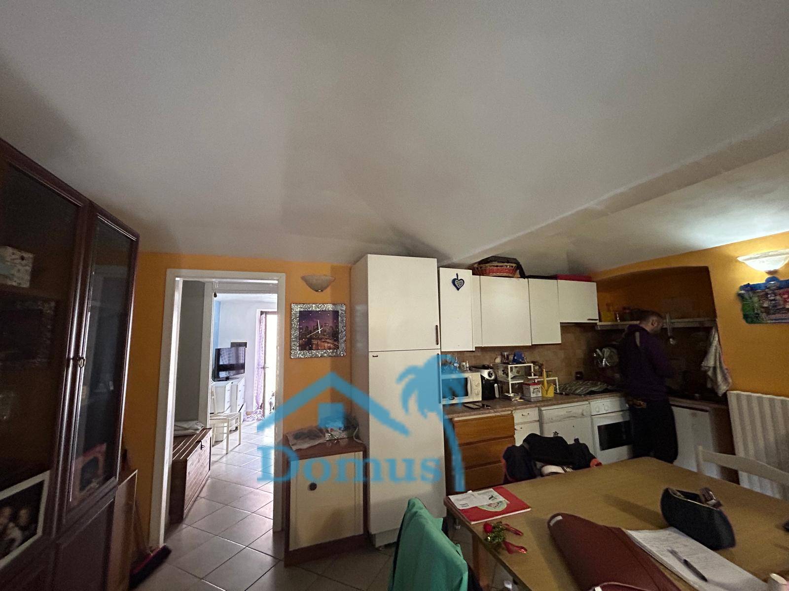 Appartamento-semindipendente in vendita a Porte