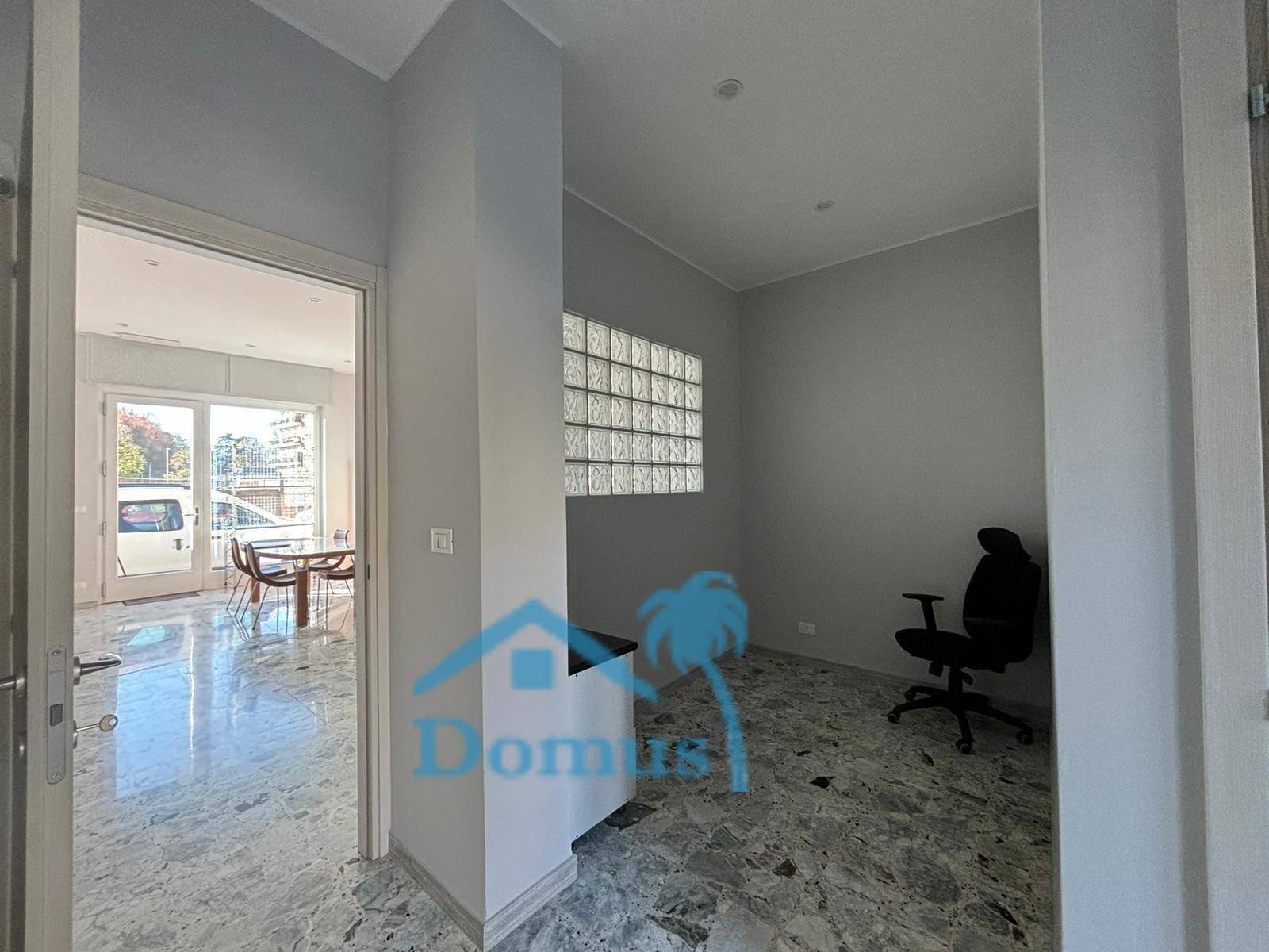 Studio/Ufficio in vendita a Pinerolo, San Lazzaro