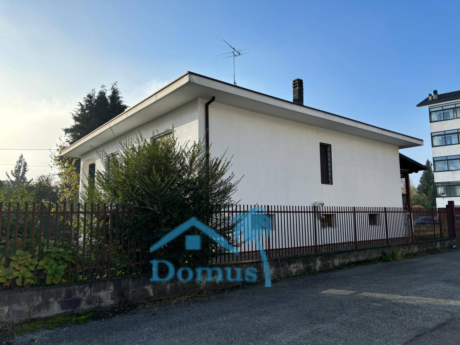 Villa in vendita a Pinerolo