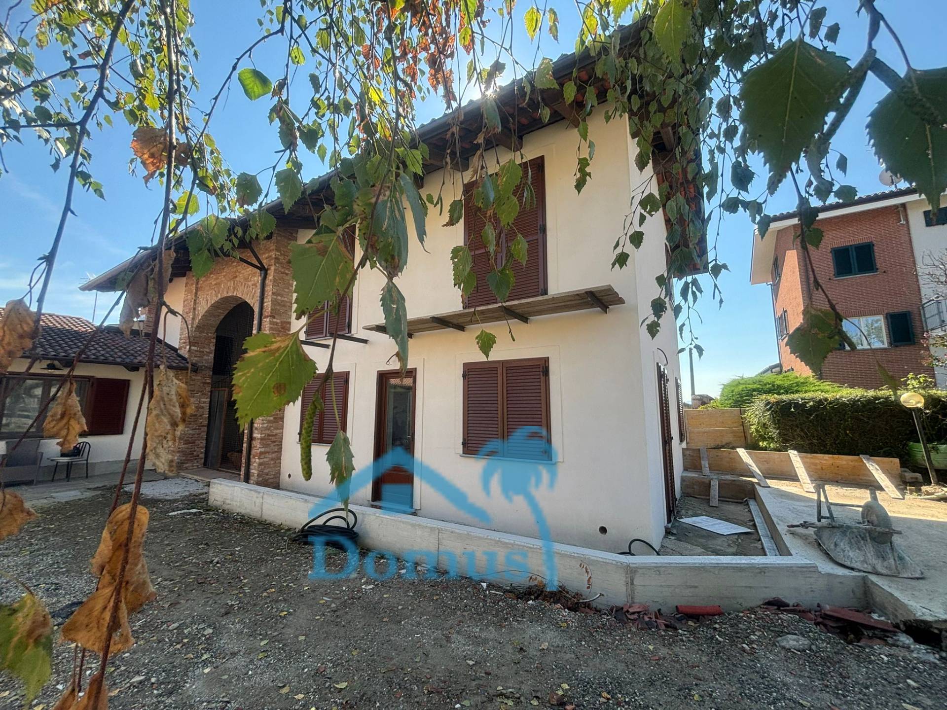 Villa in affitto a Piscina