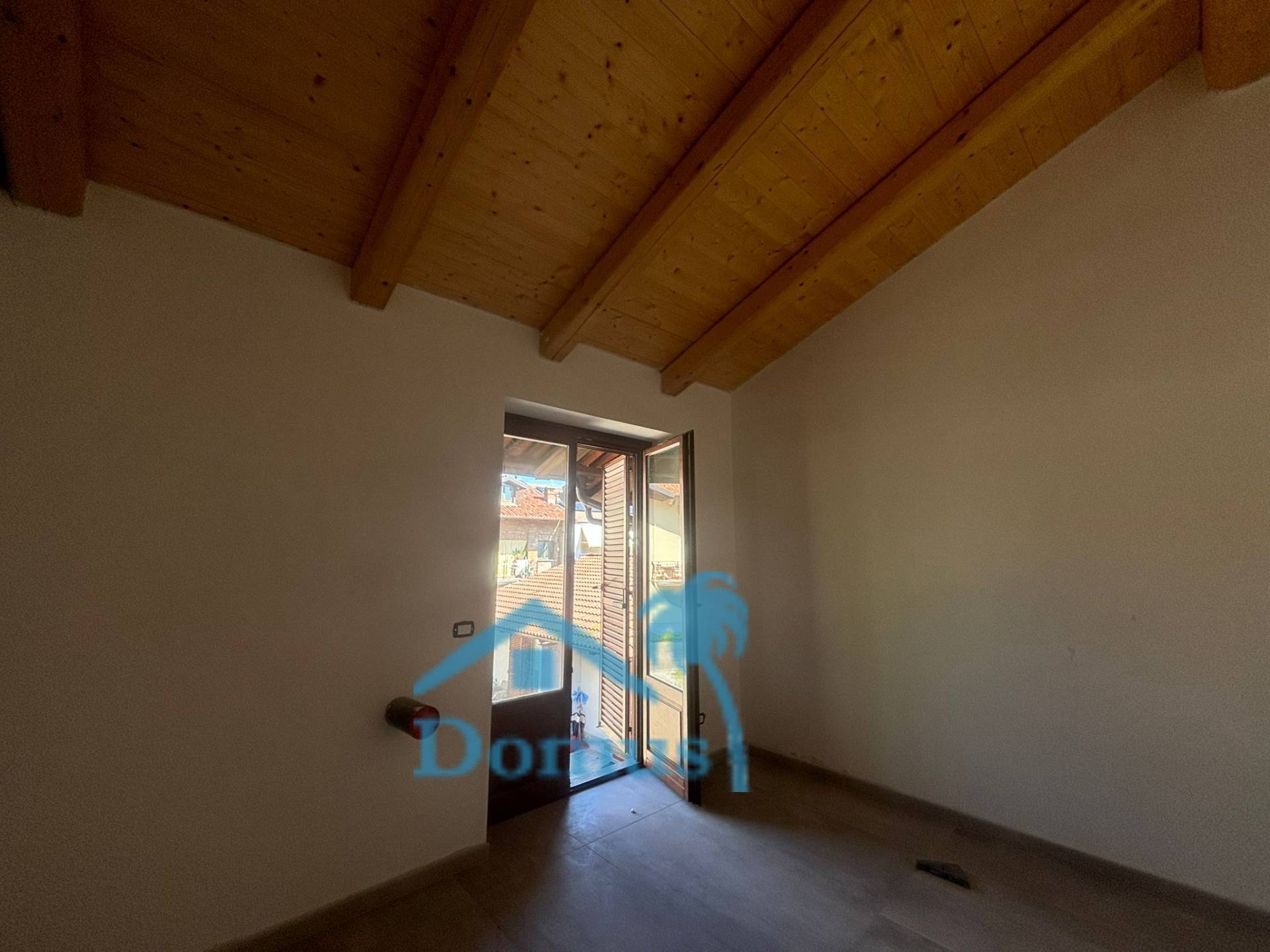 Villa in affitto a Piscina