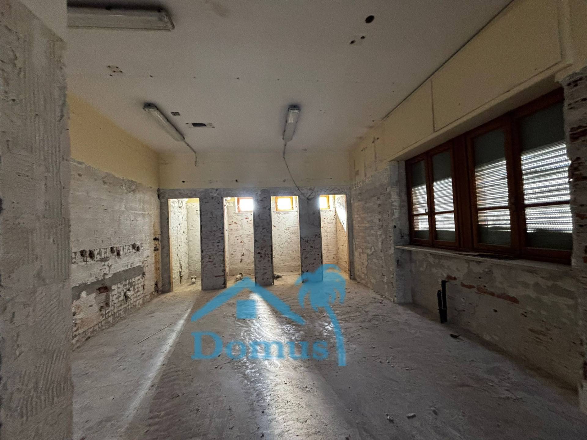 Capannone in vendita a Pinerolo, Abbadia Alpina