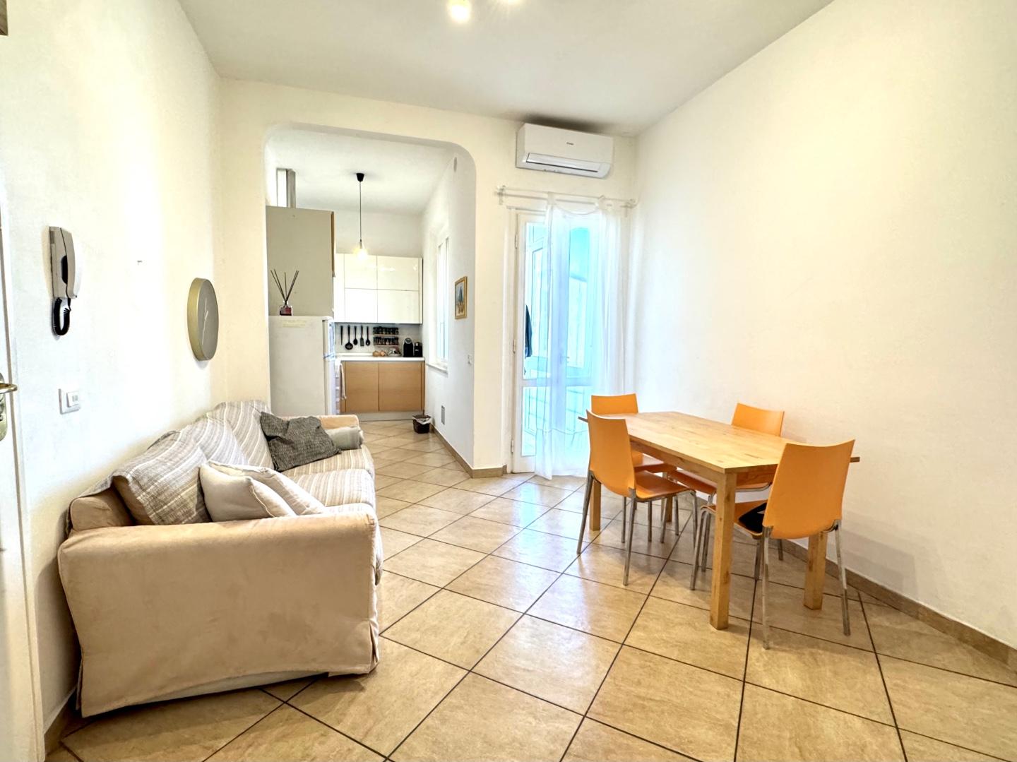 Trilocale con terrazzo, Empoli piazza toscanini