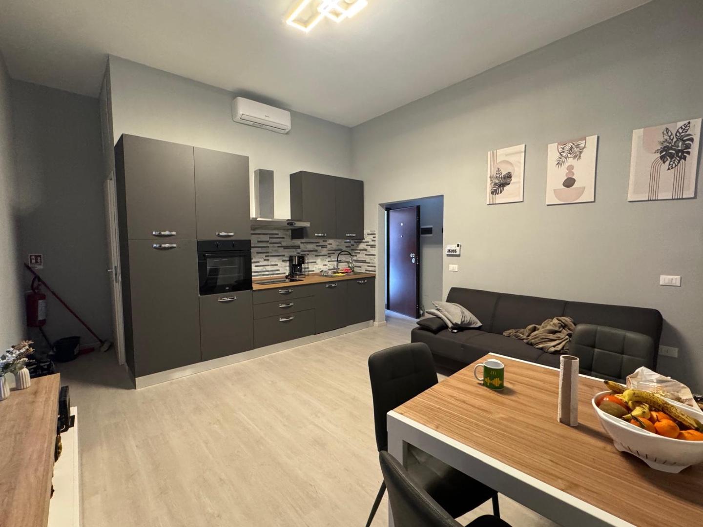 Bilocale arredato in affitto, Empoli semicentro