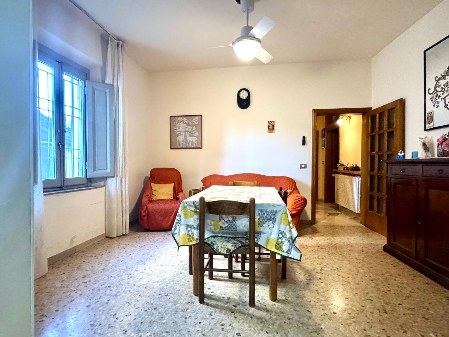 Casa indipendente con giardino a Empoli
