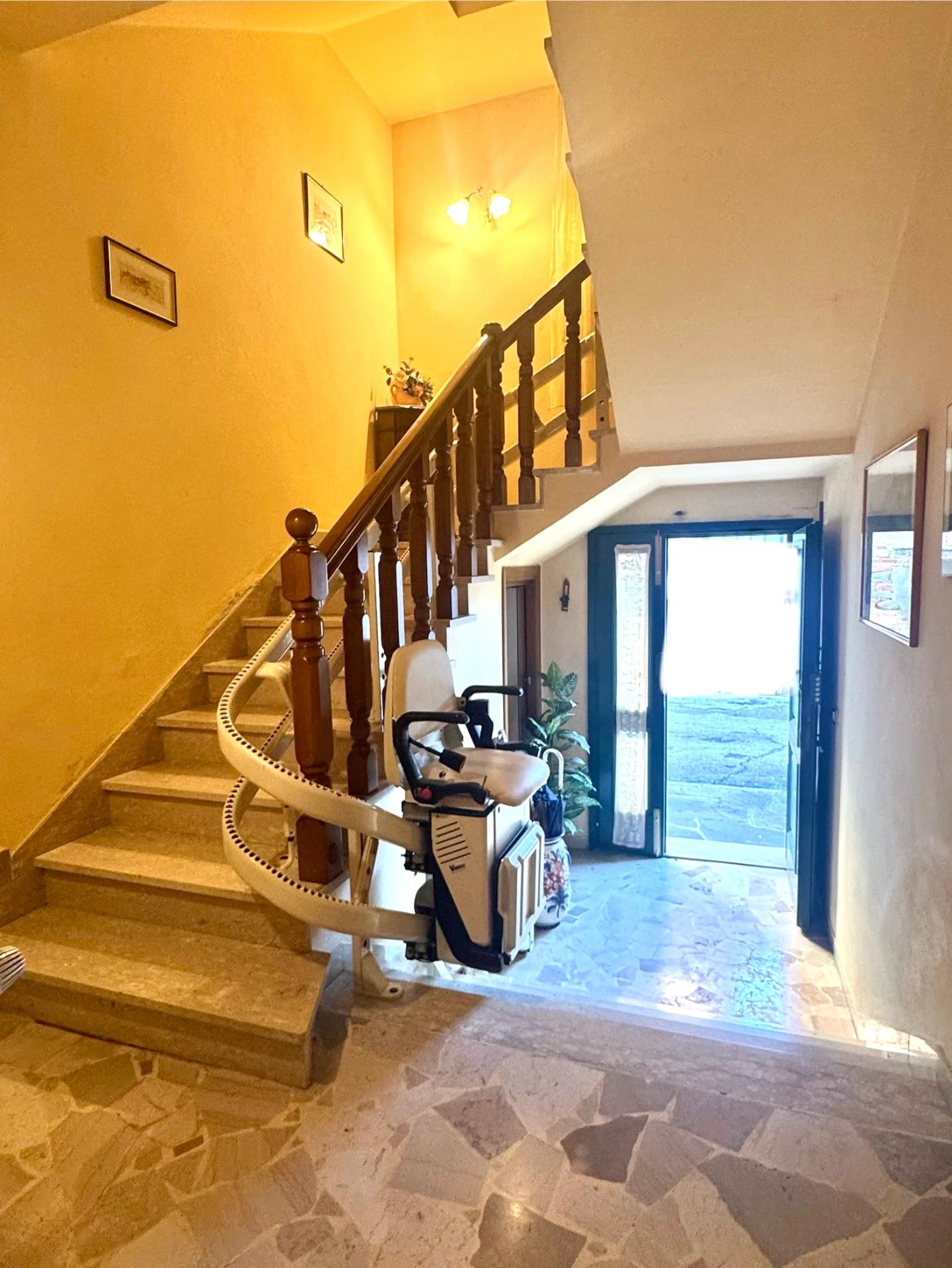 Casa indipendente con giardino a Empoli