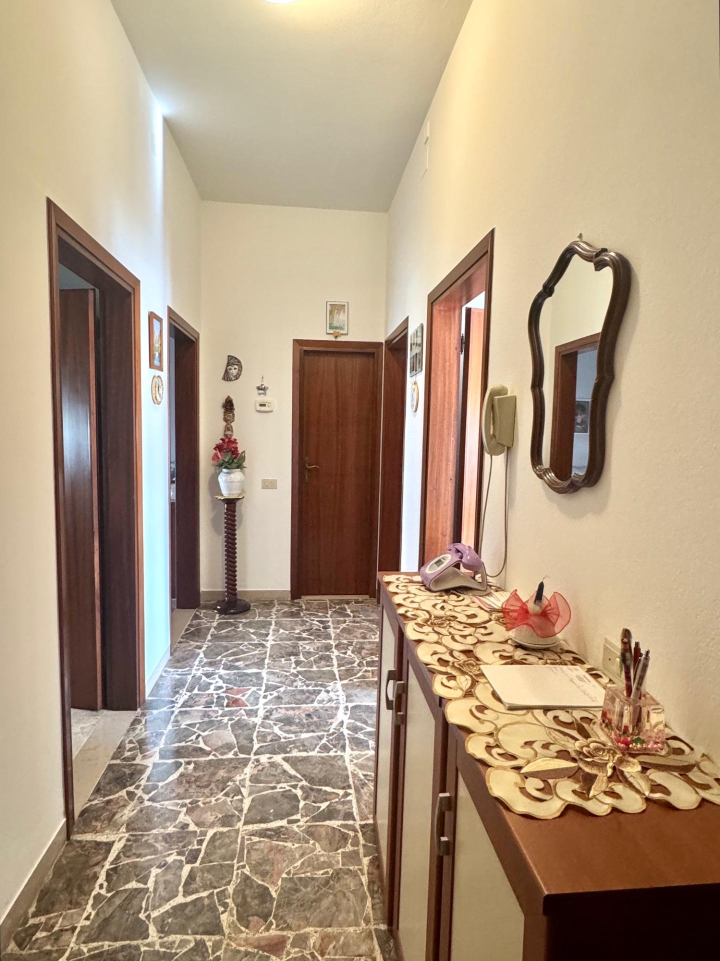 Quadrilocale con giardino, Empoli ponzano