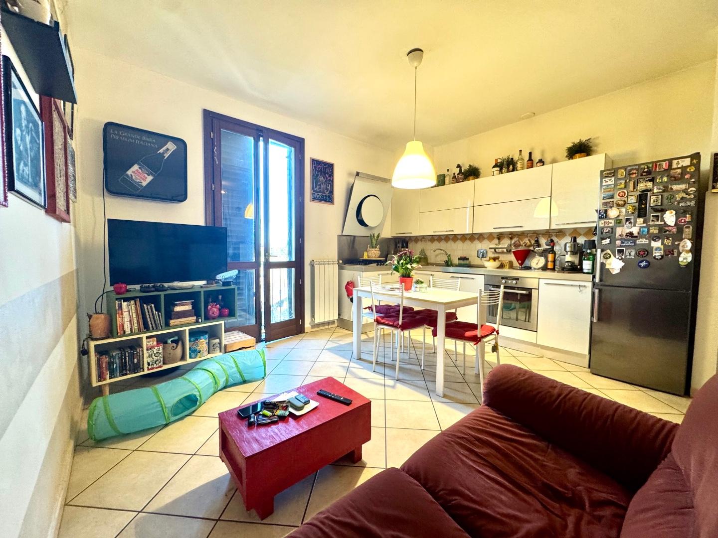 Trilocale arredato in affitto, San Miniato roffia