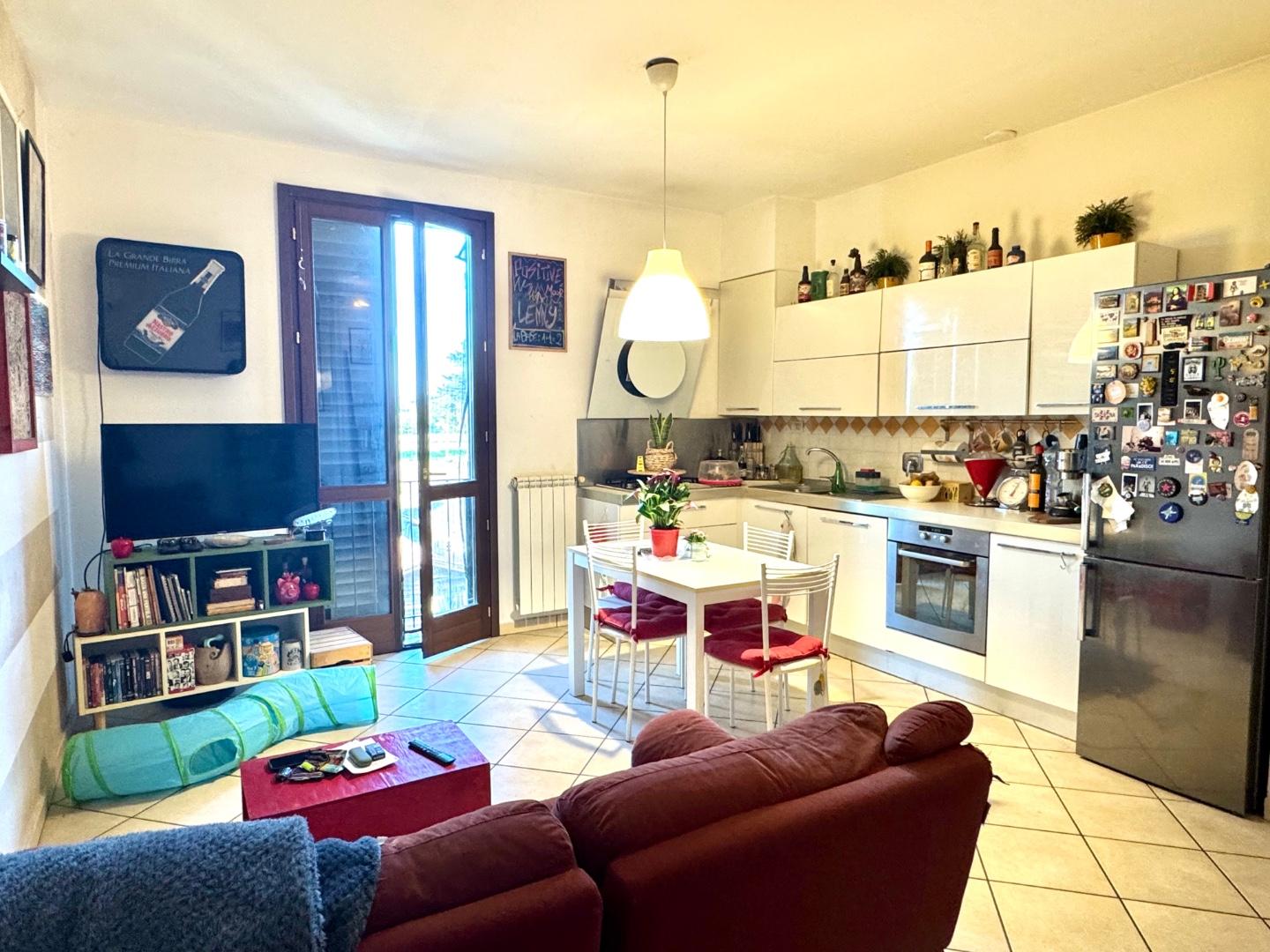 Trilocale arredato in affitto, San Miniato roffia