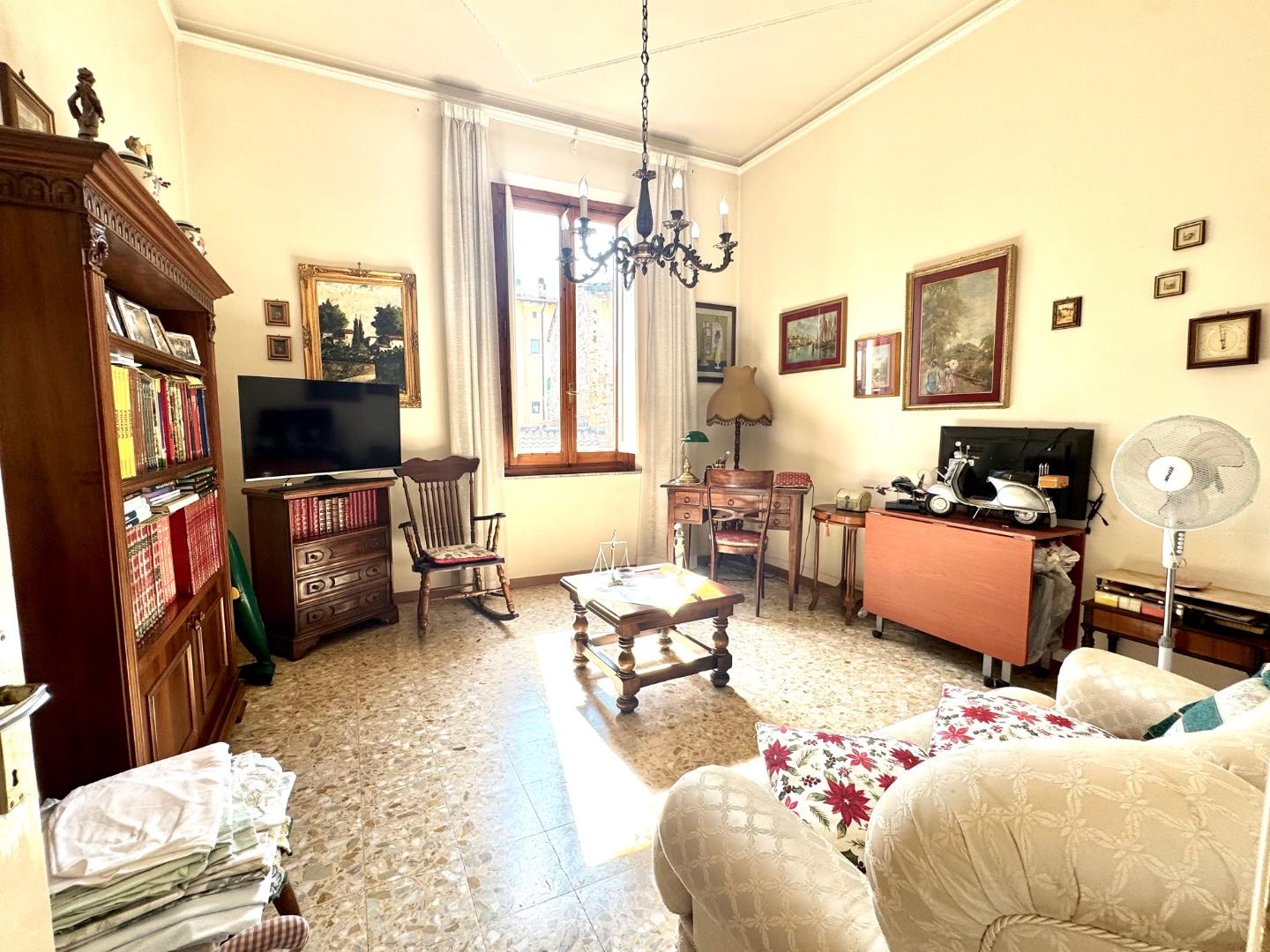 Quadrilocale con terrazzo, Empoli semicentro