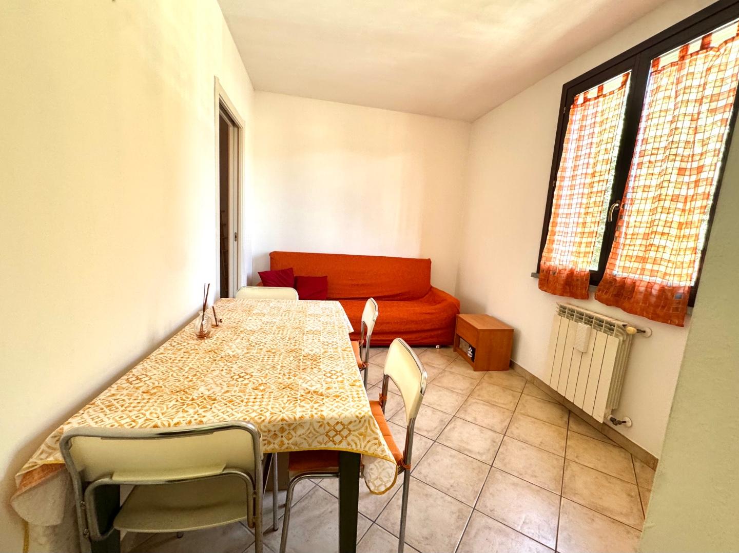 Bilocale arredato in affitto, San Miniato scala