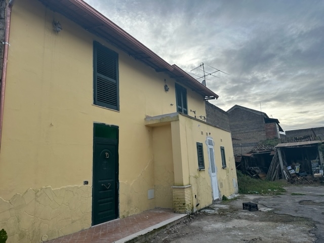 Casa indipendente ristrutturata a Santa Maria Capua Vetere