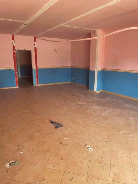 Locale commerciale classe A4 a Lusciano