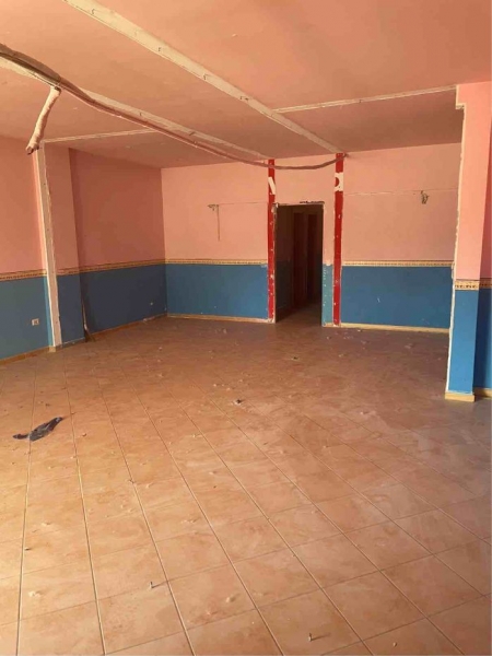 Locale commerciale classe A4 a Lusciano