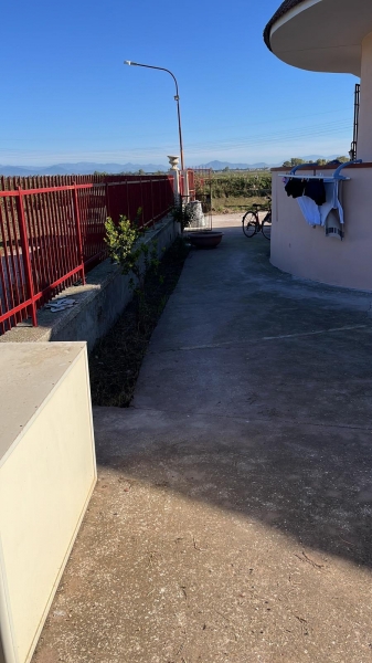 Villa con giardino a Castel Volturno