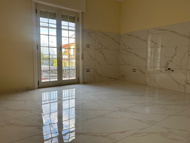 Trilocale ristrutturato a Carinaro