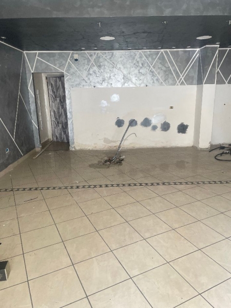 Locale commerciale ristrutturata a San Marcellino