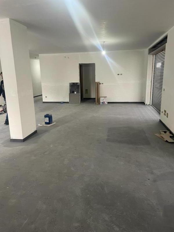 Ufficio con terrazzo a San Marcellino