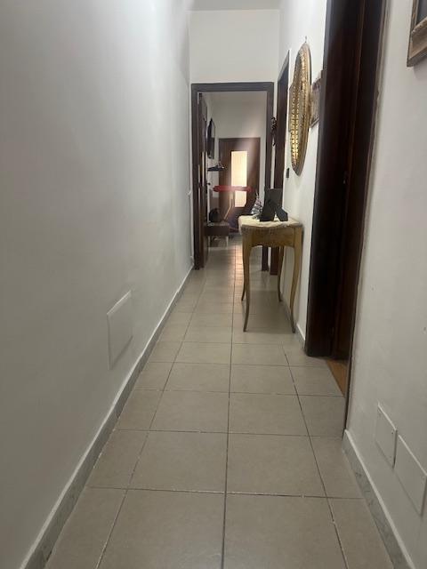 Trilocale con terrazzo a Aversa