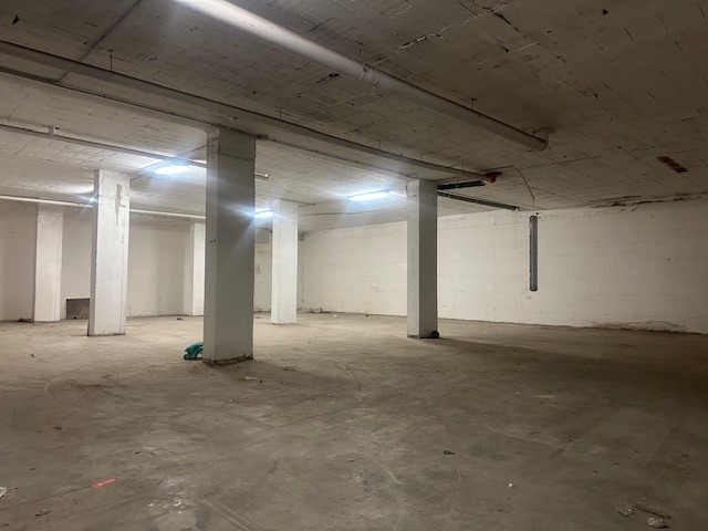 Magazzino classe A4 a Trentola-Ducenta