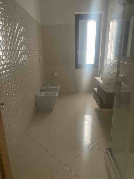 Appartamento con terrazzo a Lusciano