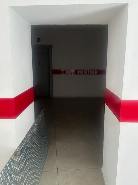 Locale commerciale ristrutturata a Aversa