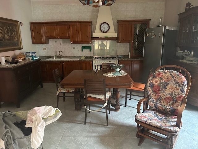 Casa indipendente con terrazzo a Trentola-Ducenta