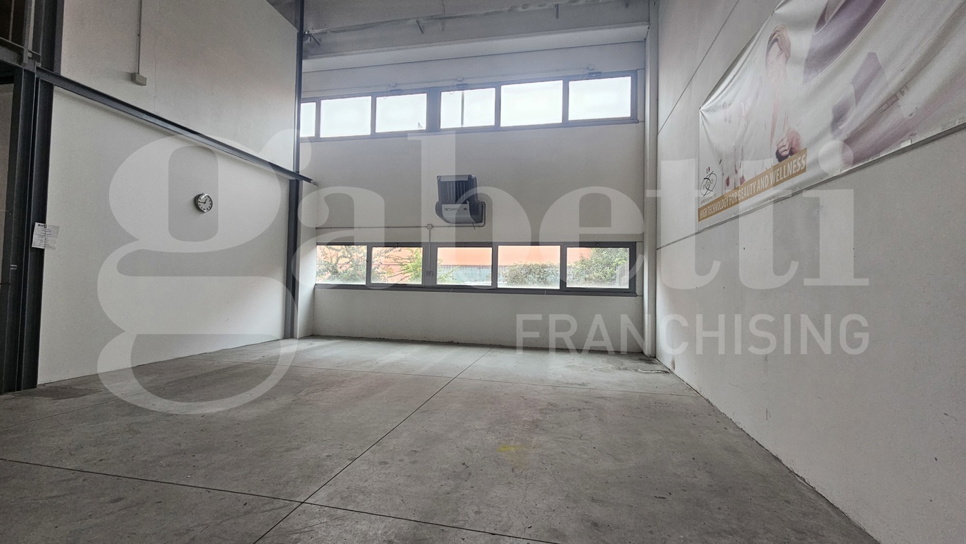 Capannone in affitto a Bologna