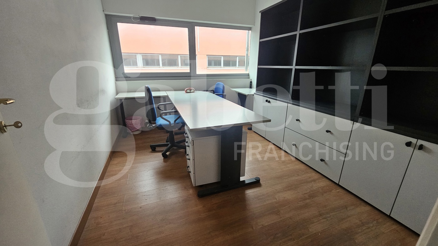 Capannone in vendita a Bologna